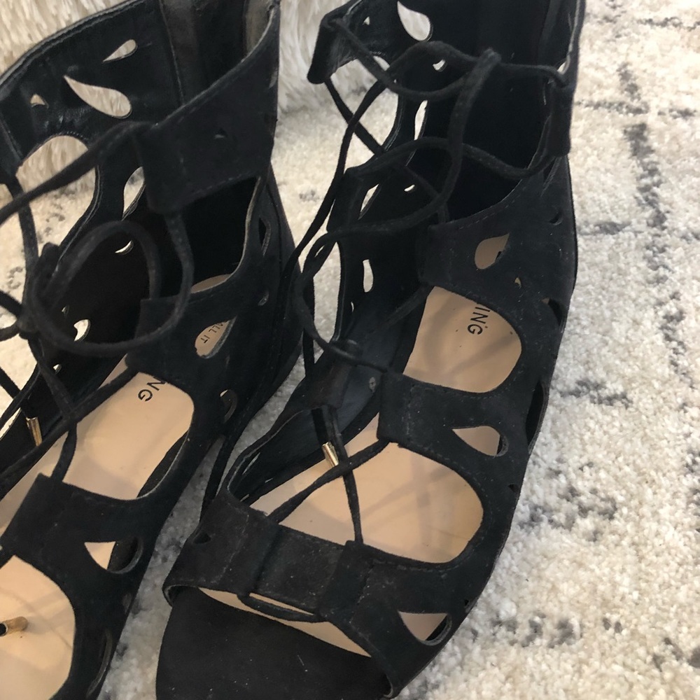 Spring Lace Up Sandals - Picture 3 of 7